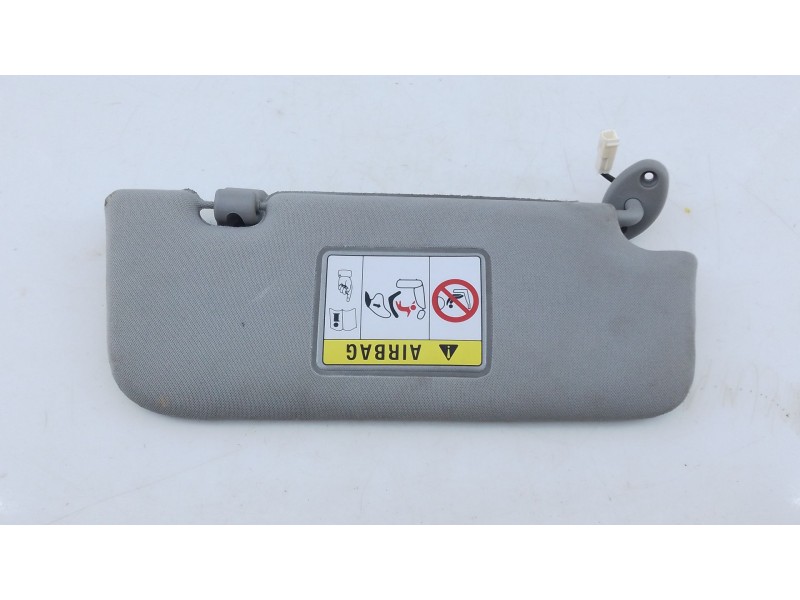 Recambio de parasol izquierdo para ssangyong korando limited plus 4x4 referencia OEM IAM   