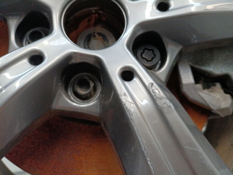 Recambio de llanta para bmw x1 (u11) sdrive 18 d referencia OEM IAM 205/65/17  