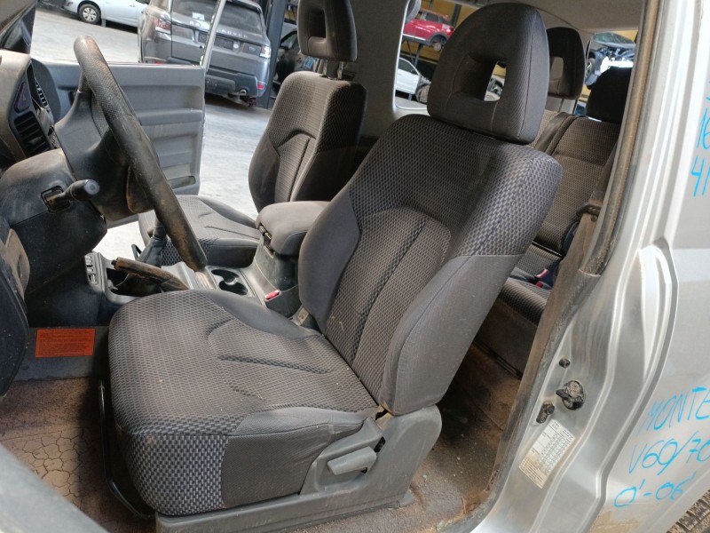 mitsubishi montero iii (v7_w, v6_w) del año 2001