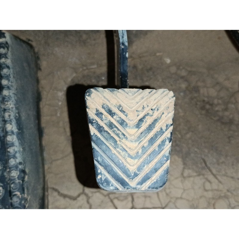Recambio de pedal embrague para mitsubishi montero iii (v7_w, v6_w) 3.2 di-d (v68w, v78w) referencia OEM IAM   