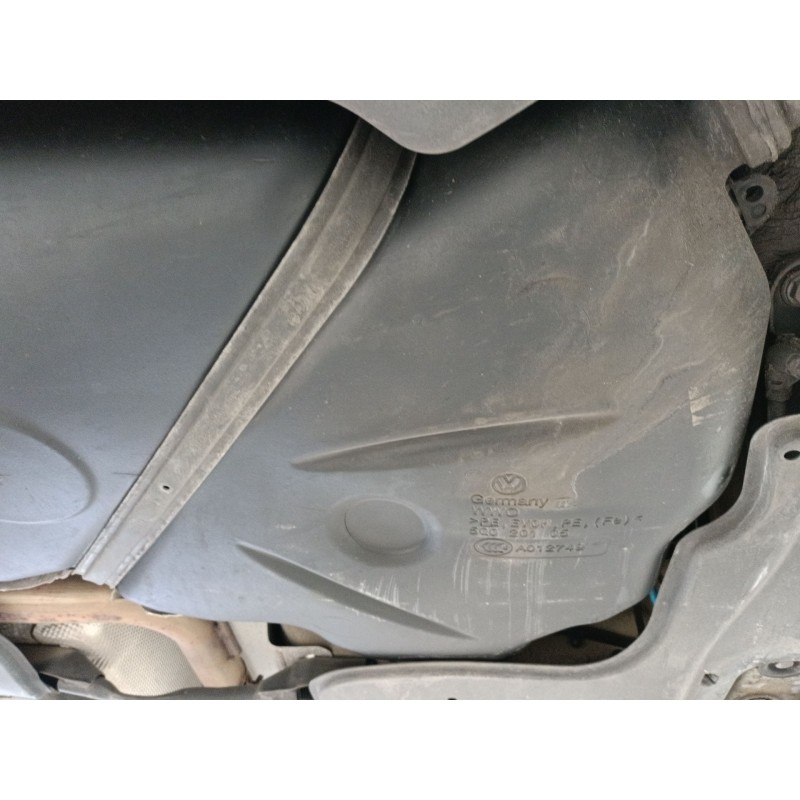 Recambio de deposito combustible para volkswagen tiguan (ad1, ax1) 2.0 tdi referencia OEM IAM   
