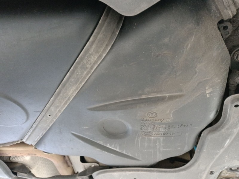 Recambio de deposito combustible para volkswagen tiguan (ad1, ax1) 2.0 tdi referencia OEM IAM   