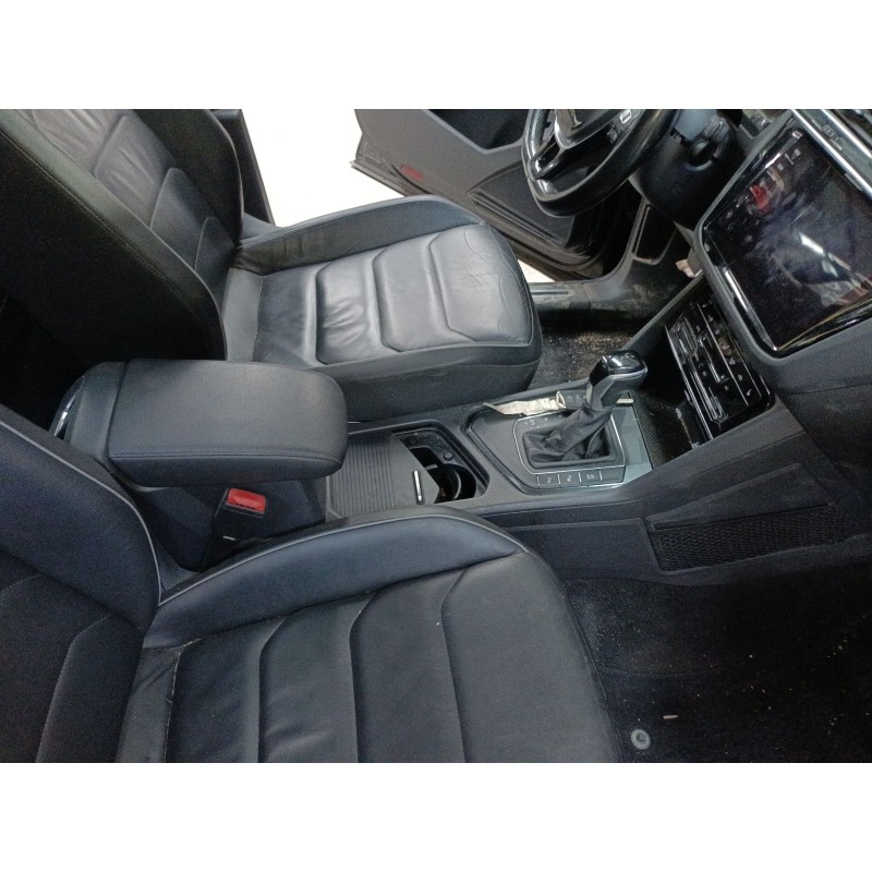 Recambio de consola central para volkswagen tiguan (ad1, ax1) 2.0 tdi referencia OEM IAM   