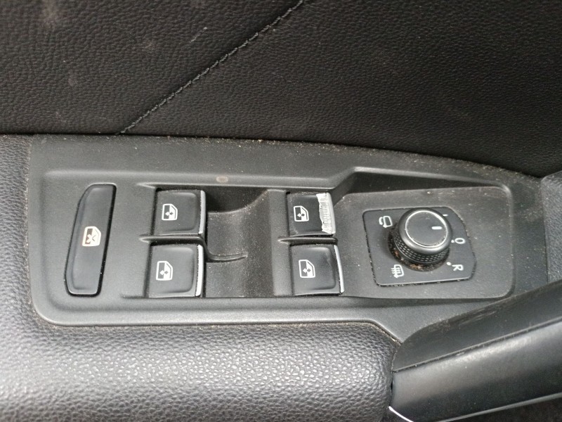 Recambio de mando elevalunas delantero izquierdo para volkswagen tiguan (ad1, ax1) 2.0 tdi referencia OEM IAM   