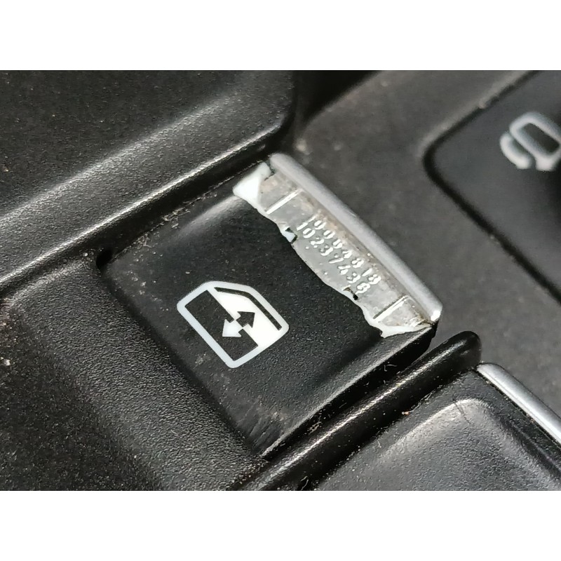 Recambio de mando elevalunas delantero izquierdo para volkswagen tiguan (ad1, ax1) 2.0 tdi referencia OEM IAM   