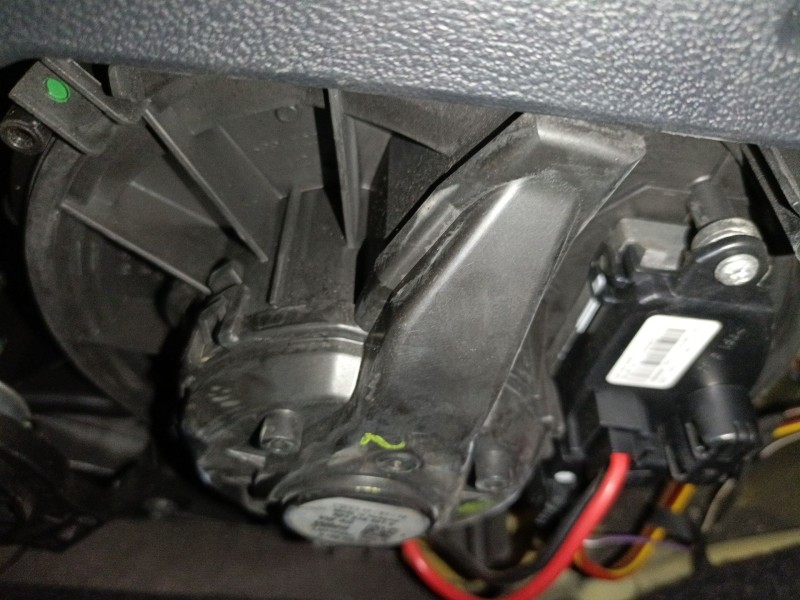 Recambio de ventilador calefaccion para volkswagen tiguan (ad1, ax1) 2.0 tdi referencia OEM IAM   