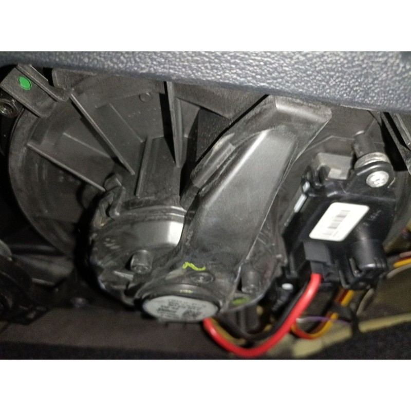 Recambio de ventilador calefaccion para volkswagen tiguan (ad1, ax1) 2.0 tdi referencia OEM IAM   