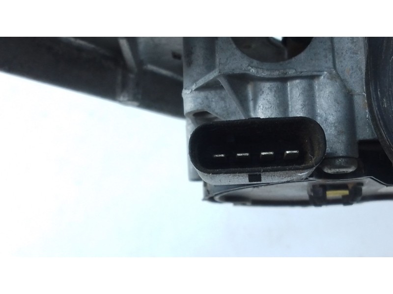 Recambio de motor limpia delantero para mercedes-benz vito mixto (447) 109/111 cdi kompakt (447.701) referencia OEM IAM W0000511
