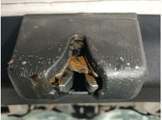 CERRADURA MALETERO / PORTON 