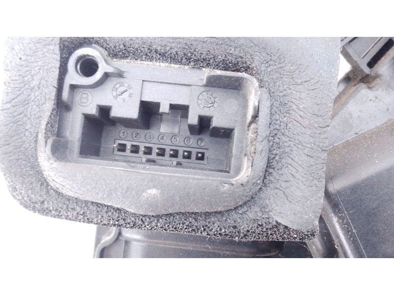 Recambio de cerradura puerta trasera izquierda para bmw serie 5 touring (f11) 520d referencia OEM IAM   