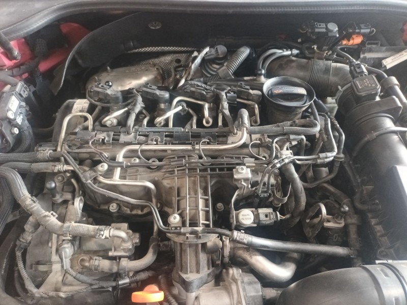 volkswagen golf vi (5k1) del año 2012