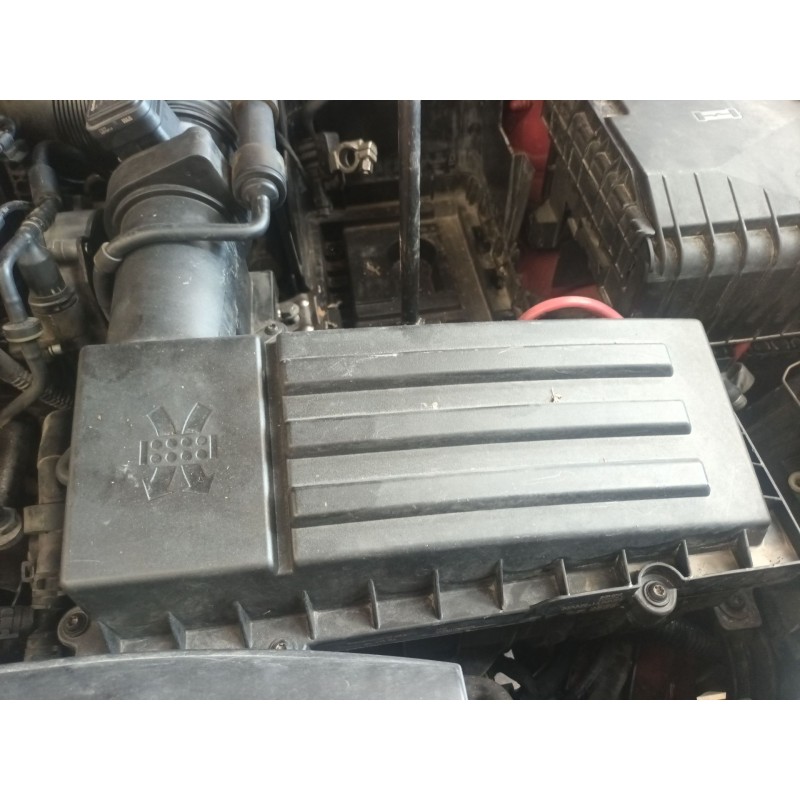 Recambio de filtro aire para volkswagen golf vi (5k1) 2.0 tdi referencia OEM IAM   