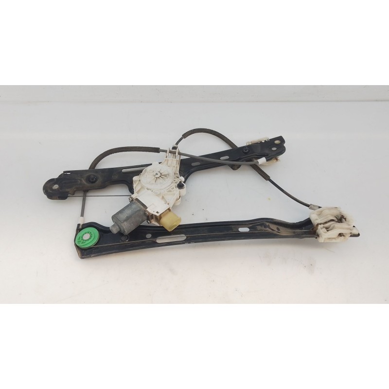 Recambio de elevalunas delantero izquierdo para bmw serie 1 berlina (e81/e87) 118d referencia OEM IAM   