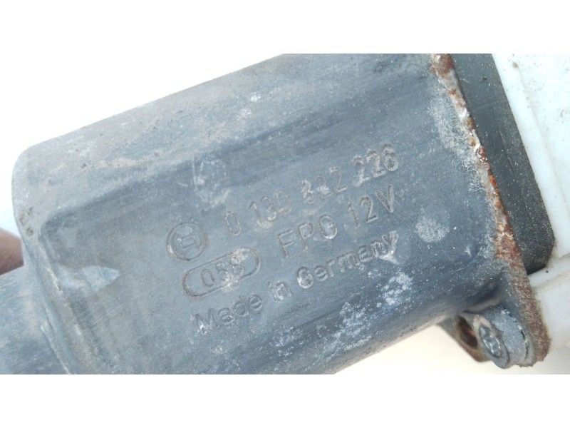 Recambio de elevalunas delantero izquierdo para bmw serie 1 berlina (e81/e87) 118d referencia OEM IAM   