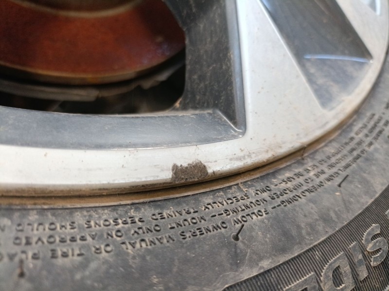 Recambio de llanta para seat ateca (kh7, khp) 1.6 tdi referencia OEM IAM 215/55/17  