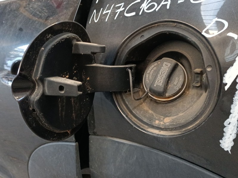 Recambio de tapa exterior combustible para mini mini countryman (r60) cooper d referencia OEM IAM   