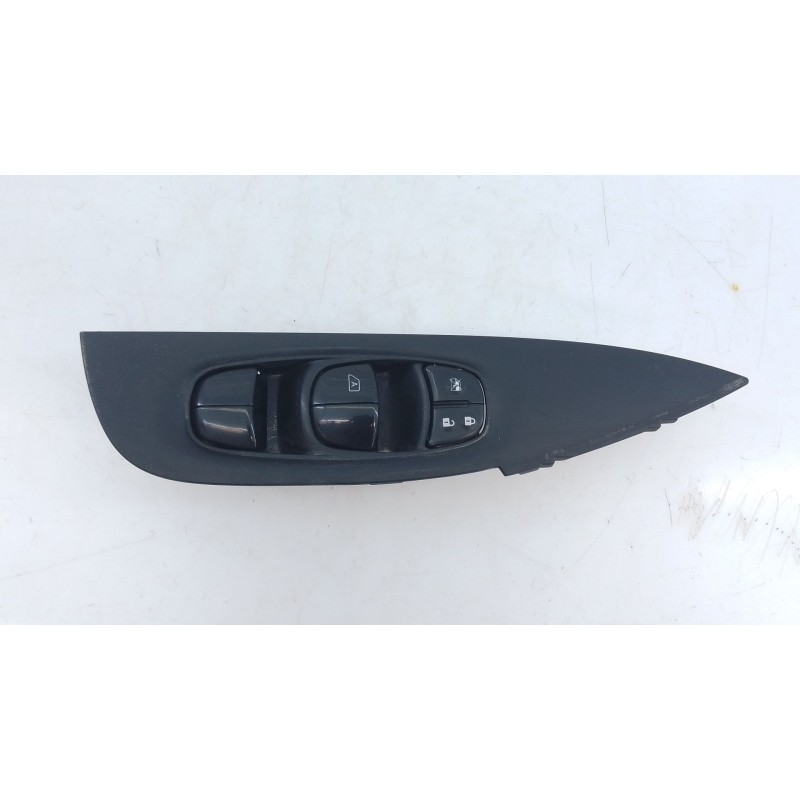 Recambio de mando elevalunas delantero izquierdo para nissan qashqai (j11) acenta referencia OEM IAM   