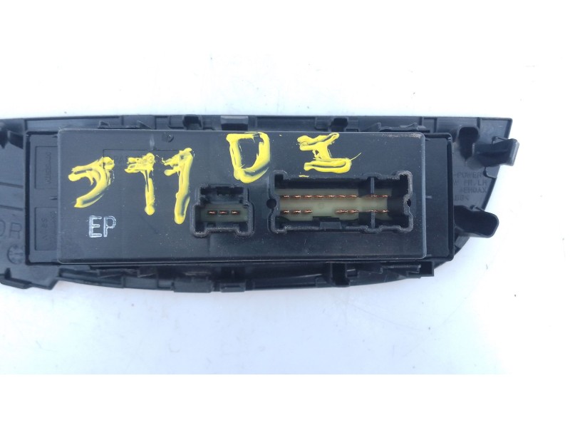 Recambio de mando elevalunas delantero izquierdo para nissan qashqai (j11) acenta referencia OEM IAM   