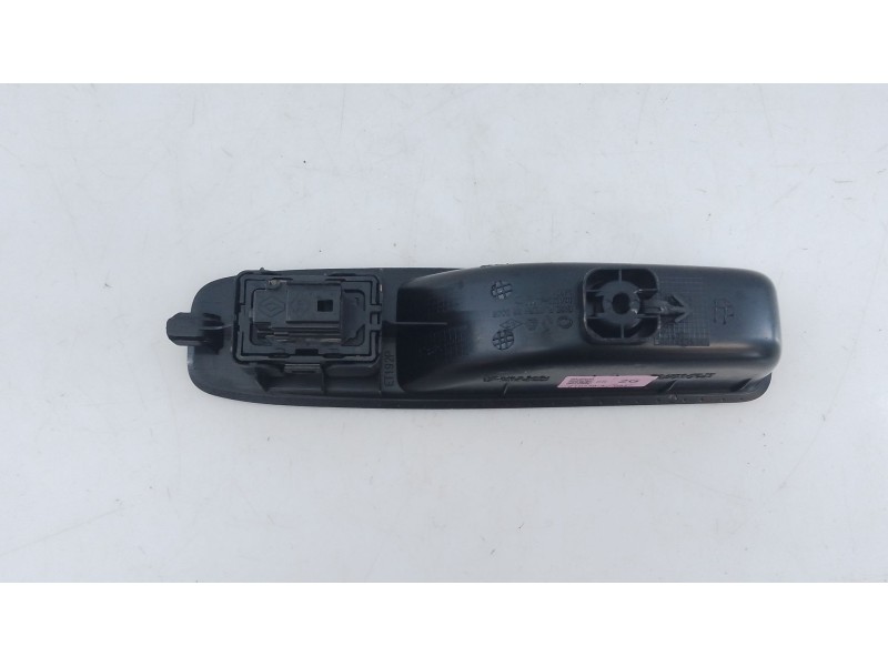 Recambio de mando elevalunas trasero derecho para renault arkana i (lcm_, ldn_) 1.6 e-tech 145 (ldmu) referencia OEM IAM   