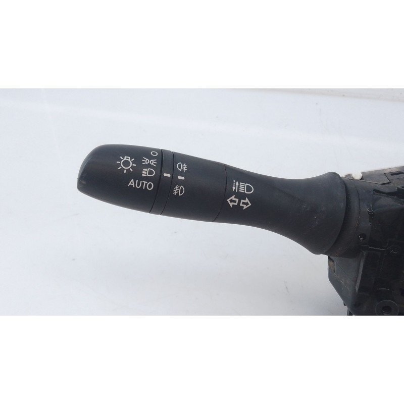 Recambio de mando intermitentes para nissan pulsar (c13) acenta referencia OEM IAM   