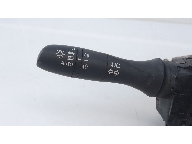 Recambio de mando intermitentes para nissan pulsar (c13) acenta referencia OEM IAM   