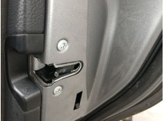 CERRADURA PUERTA TRASERA DERECHA 