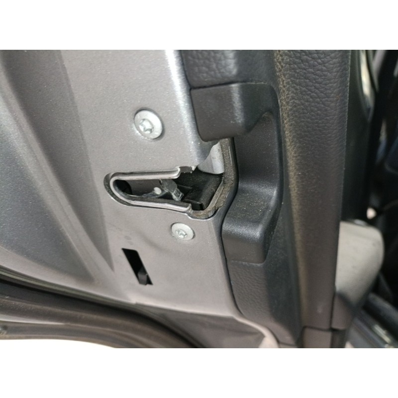 Recambio de cerradura puerta trasera izquierda para mercedes-benz clase c t-model (s204) c 200 cdi (204.201) referencia OEM IAM 