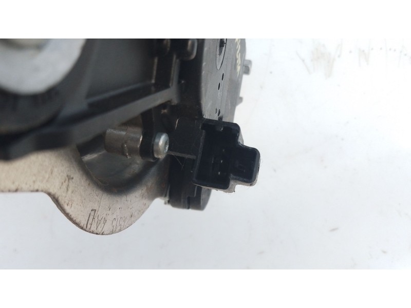 Recambio de motor limpia trasero para ford fiesta (ccn) trend referencia OEM IAM 8A61A17K441AE 0390201252 