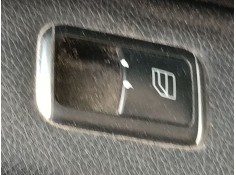 MANDO ELEVALUNAS DELANTERO DERECHO 