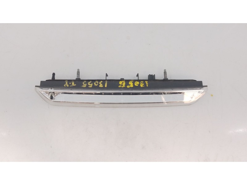 Recambio de luz central de freno para peugeot 308 active bluehdi 130 referencia OEM IAM   