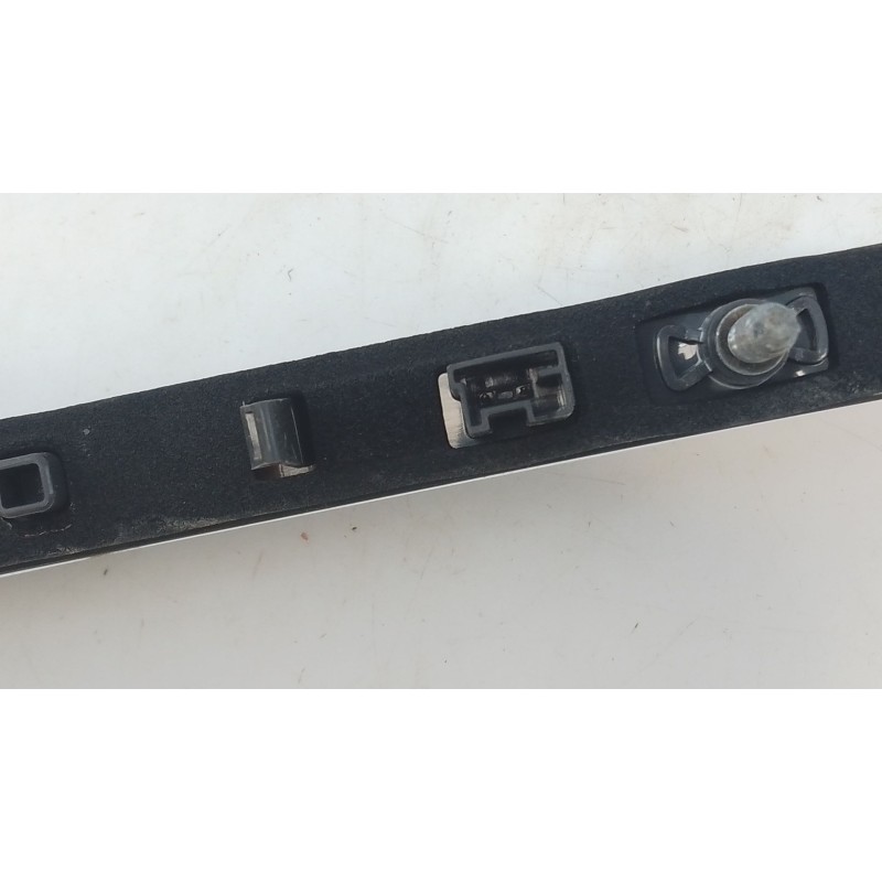 Recambio de luz central de freno para peugeot 308 active bluehdi 130 referencia OEM IAM   