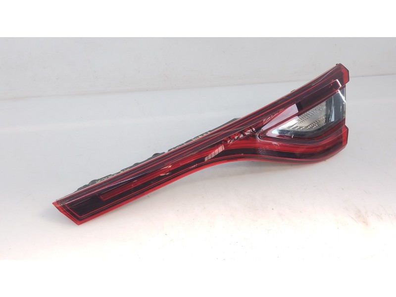 Recambio de piloto trasero derecho porton para renault arkana i (lcm_, ldn_) 1.6 e-tech 145 (ldmu) referencia OEM IAM   