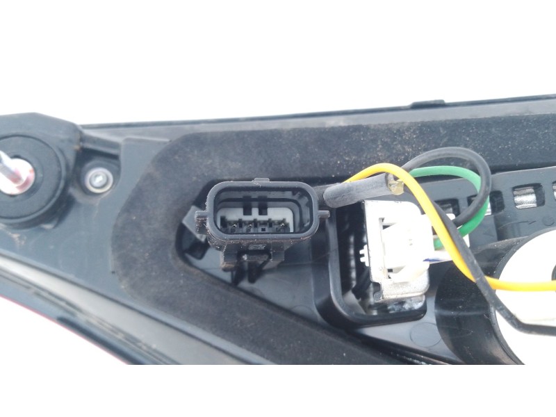 Recambio de piloto trasero izquierdo porton para renault arkana i (lcm_, ldn_) 1.6 e-tech 145 (ldmu) referencia OEM IAM   