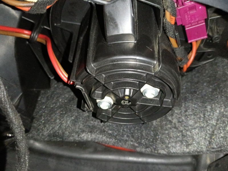 Recambio de ventilador calefaccion para mercedes-benz clase c t-model (s204) c 200 cdi (204.201) referencia OEM IAM   