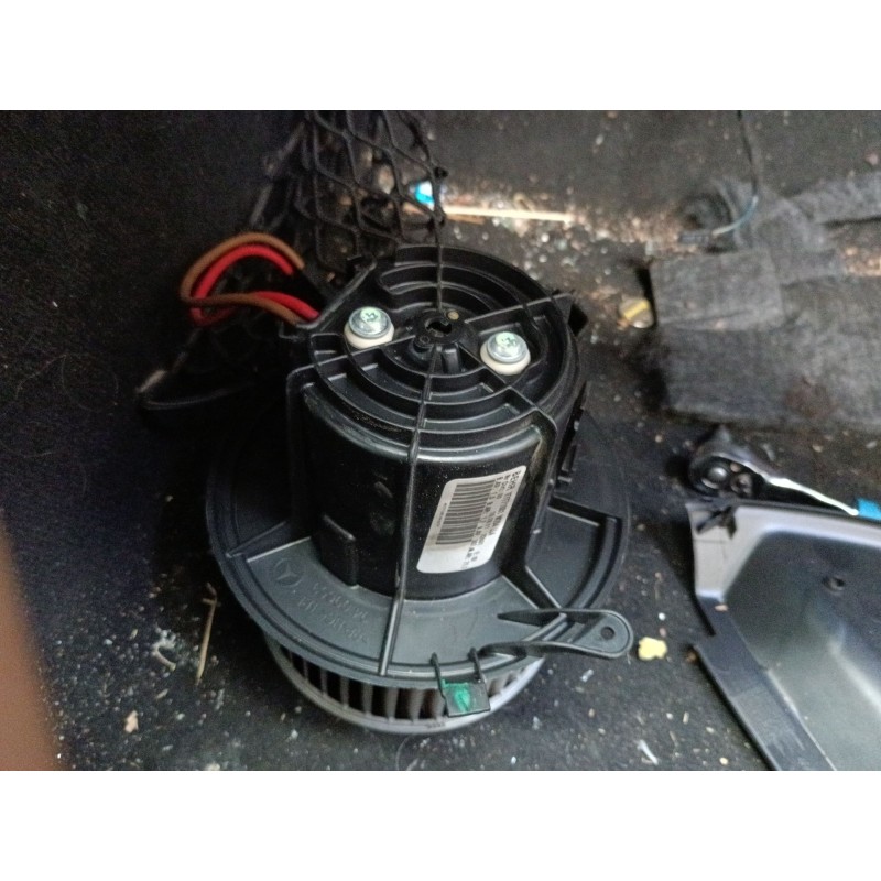 Recambio de ventilador calefaccion para mercedes-benz clase c t-model (s204) c 200 cdi (204.201) referencia OEM IAM   