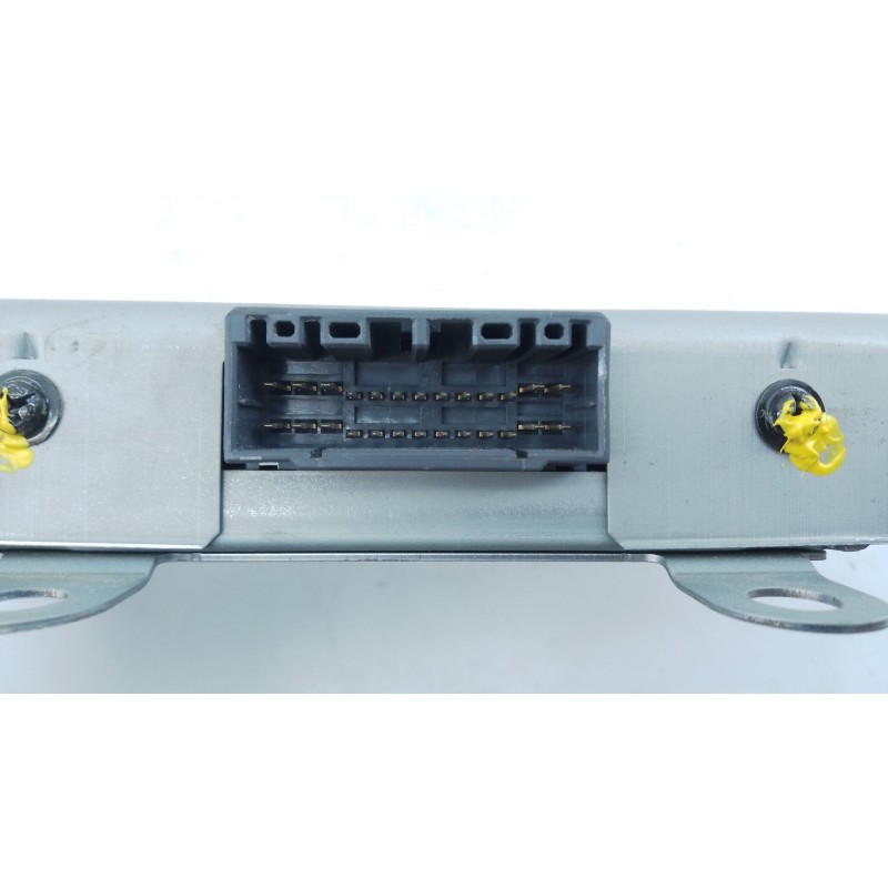 Recambio de centralita motor uce para mitsubishi l 200 (k6/7) 2500 td glx (4-ptas.) referencia OEM IAM MD351418 K8T72872 