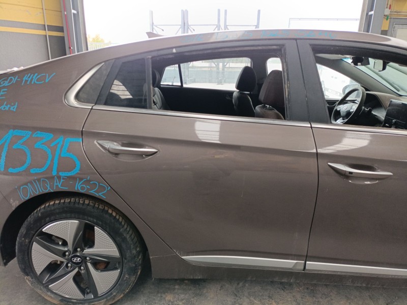 Recambio de puerta trasera derecha para hyundai ioniq (ae) 1.6 gdi hybrid referencia OEM IAM   