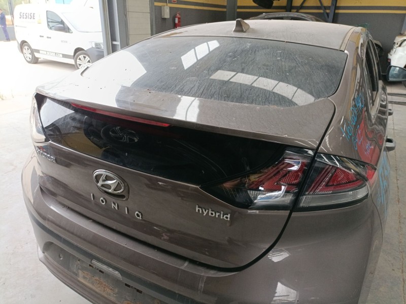 Recambio de porton trasero para hyundai ioniq (ae) 1.6 gdi hybrid referencia OEM IAM   