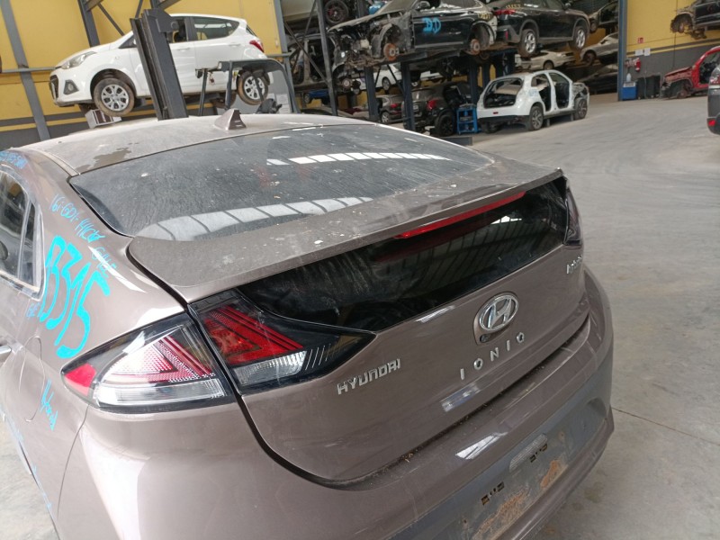 Recambio de porton trasero para hyundai ioniq (ae) 1.6 gdi hybrid referencia OEM IAM   