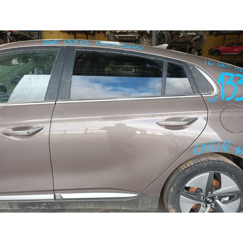 Recambio de puerta trasera izquierda para hyundai ioniq (ae) 1.6 gdi hybrid referencia OEM IAM   
