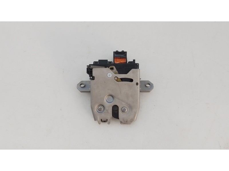 Recambio de cerradura maletero / porton para volvo xc60 momentum drive referencia OEM IAM   