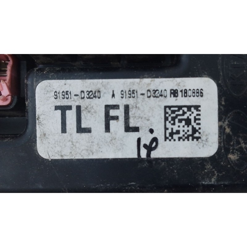 Recambio de caja reles / fusibles para hyundai tucson style 2wd referencia OEM IAM 91951D3240A  