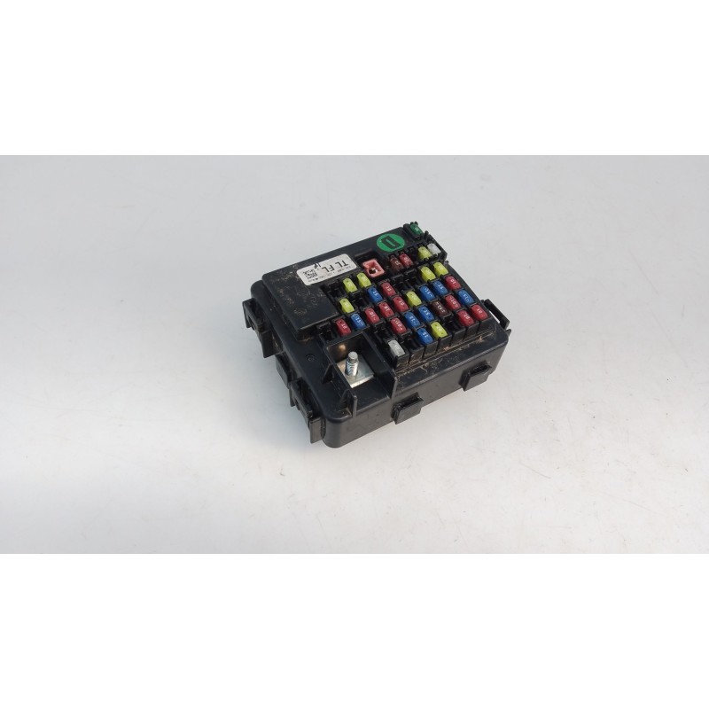 Recambio de caja reles / fusibles para hyundai tucson style 2wd referencia OEM IAM 91951D3240A  
