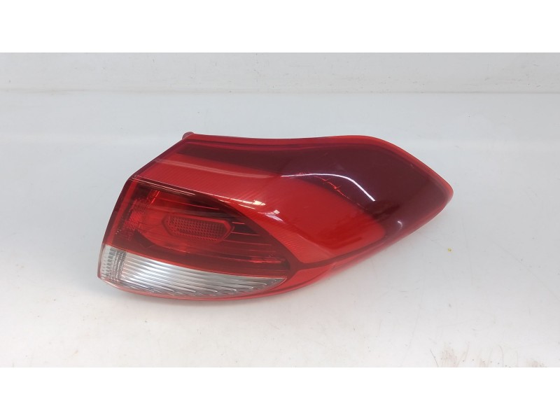 Recambio de piloto trasero derecho para hyundai tucson essence 2wd referencia OEM IAM   