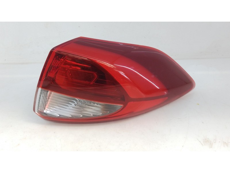 Recambio de piloto trasero derecho para hyundai tucson essence 2wd referencia OEM IAM   