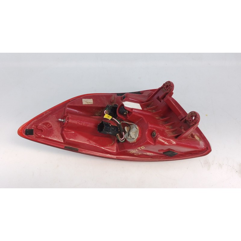 Recambio de piloto trasero derecho para hyundai tucson essence 2wd referencia OEM IAM   