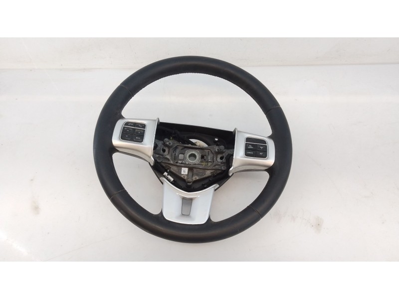 Recambio de volante para fiat freemont (345) lounge referencia OEM IAM   