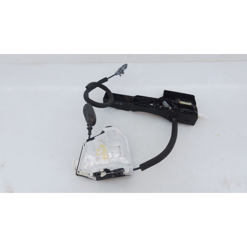 Recambio de cerradura puerta trasera izquierda para renault arkana i (lcm_, ldn_) 1.3 tce 140 (ldn0) referencia OEM IAM   