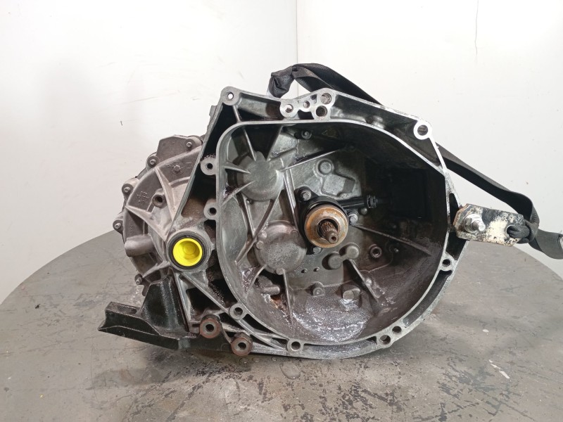 Recambio de caja cambios para peugeot 308 sw confort referencia OEM IAM 20EA01  