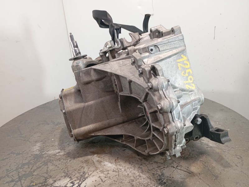 Recambio de caja cambios para peugeot 308 sw confort referencia OEM IAM 20EA01  